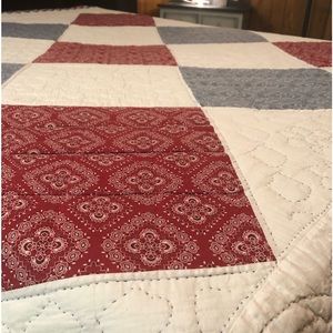 Queen ( red/blue/white ) quilt.